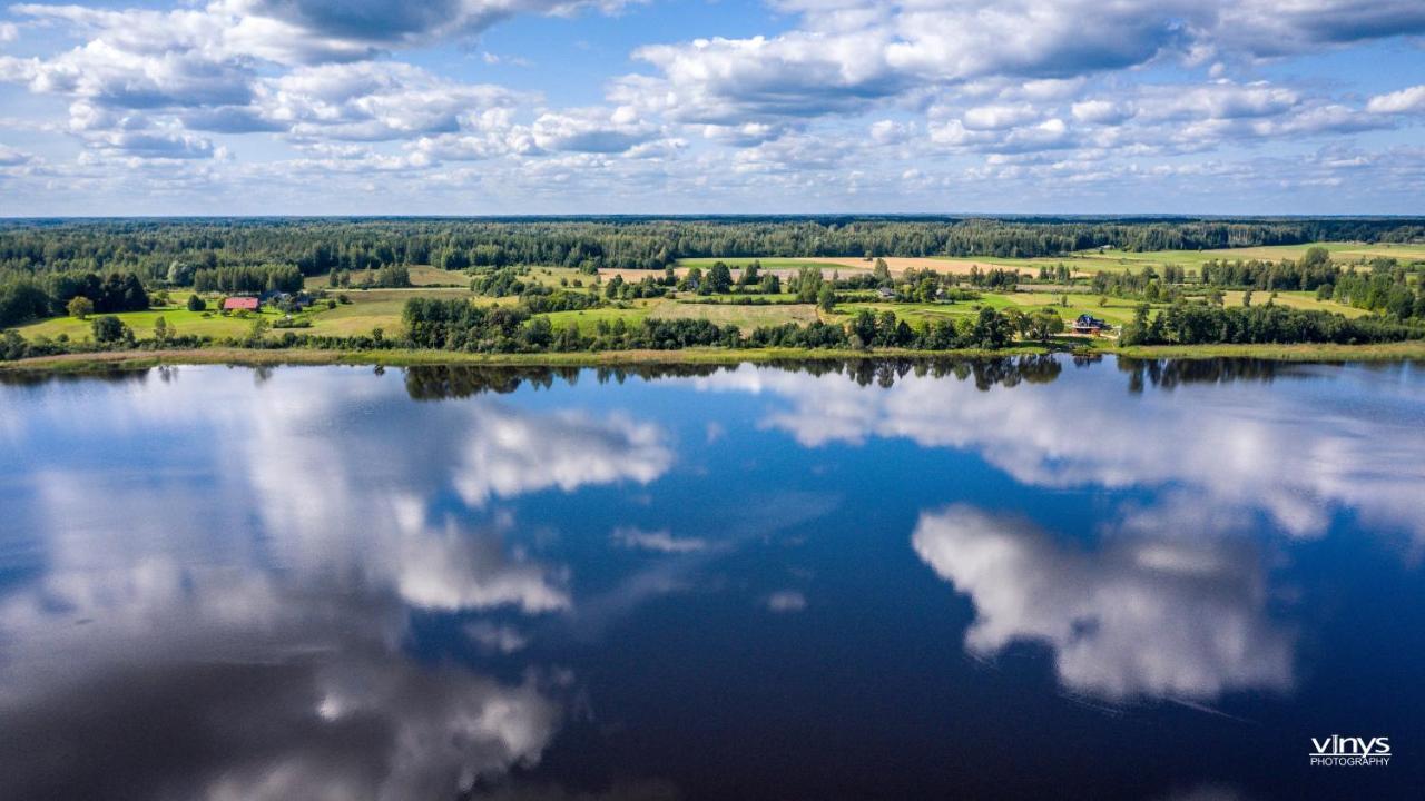 Вілла Perkonu Namins Балві Екстер'єр фото
